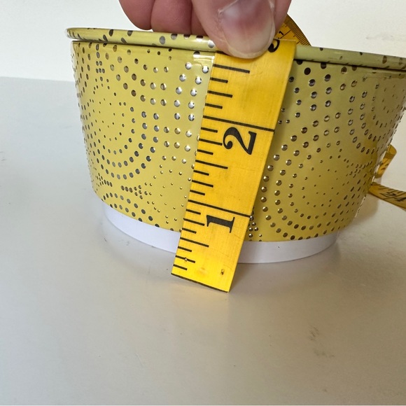 Huntington Home Lemon Cookie Candle with 3 wicks in decorative yellow gold tin. - Picture 9 of 9